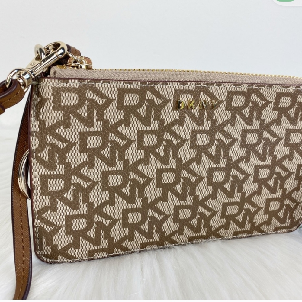 DKNY Vela Logo Small Wristlet Cardholder Pouch Tan